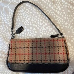 Authentic COACH wristlet